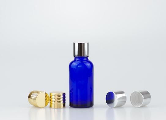 Flacon en verre bleu de 30 ml avec couvercle en aluminium brillant 18 - 415 pour l’huile cosmétique